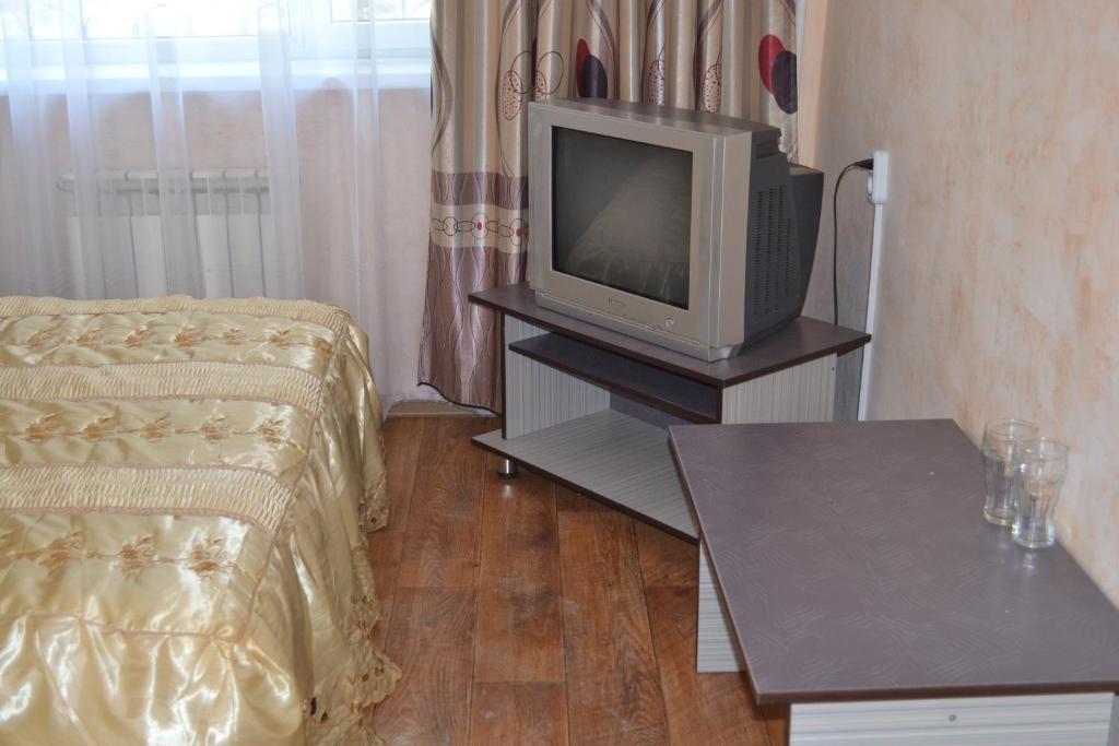 Kuze Hostel Almatî Cameră foto